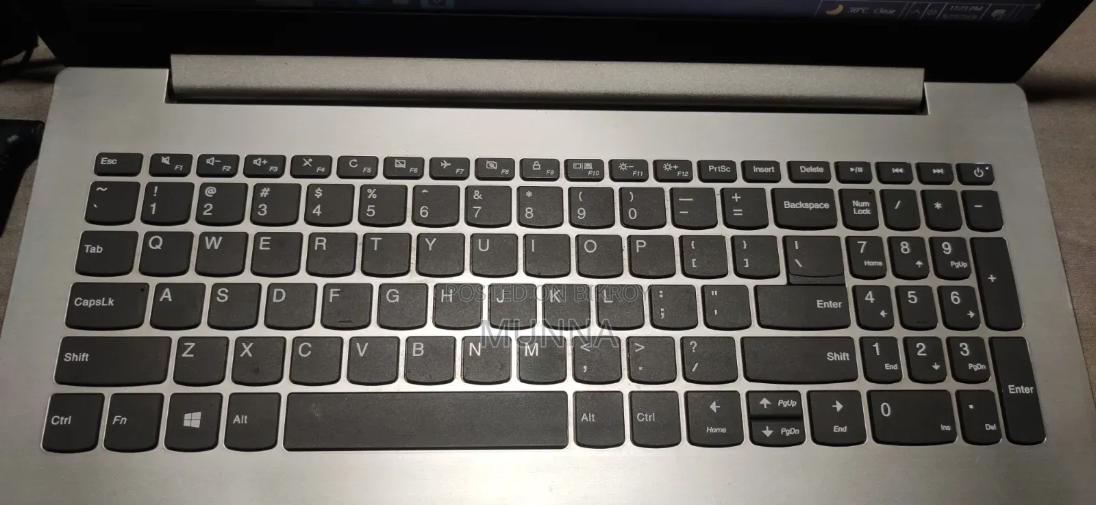Laptop Lenovo IdeaPad 330 4GB Intel Core I3 HDD 1T