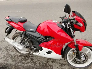 TVS Apache RTR 160 2V 2015 Red