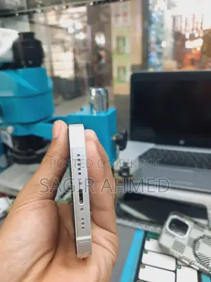 Apple iPhone 13 128 GB White