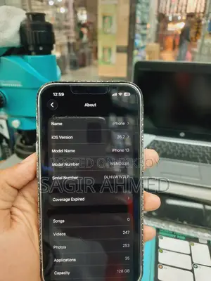 Apple iPhone 13 128 GB White