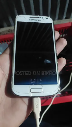 Samsung Galaxy I9190 S4 Mini 8 GB Gold