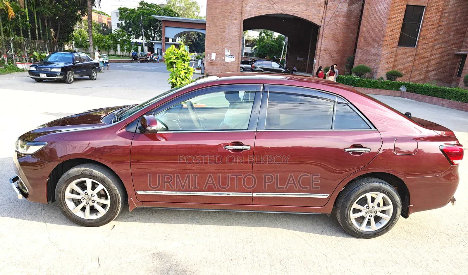 Toyota Premio 2016 Maroon