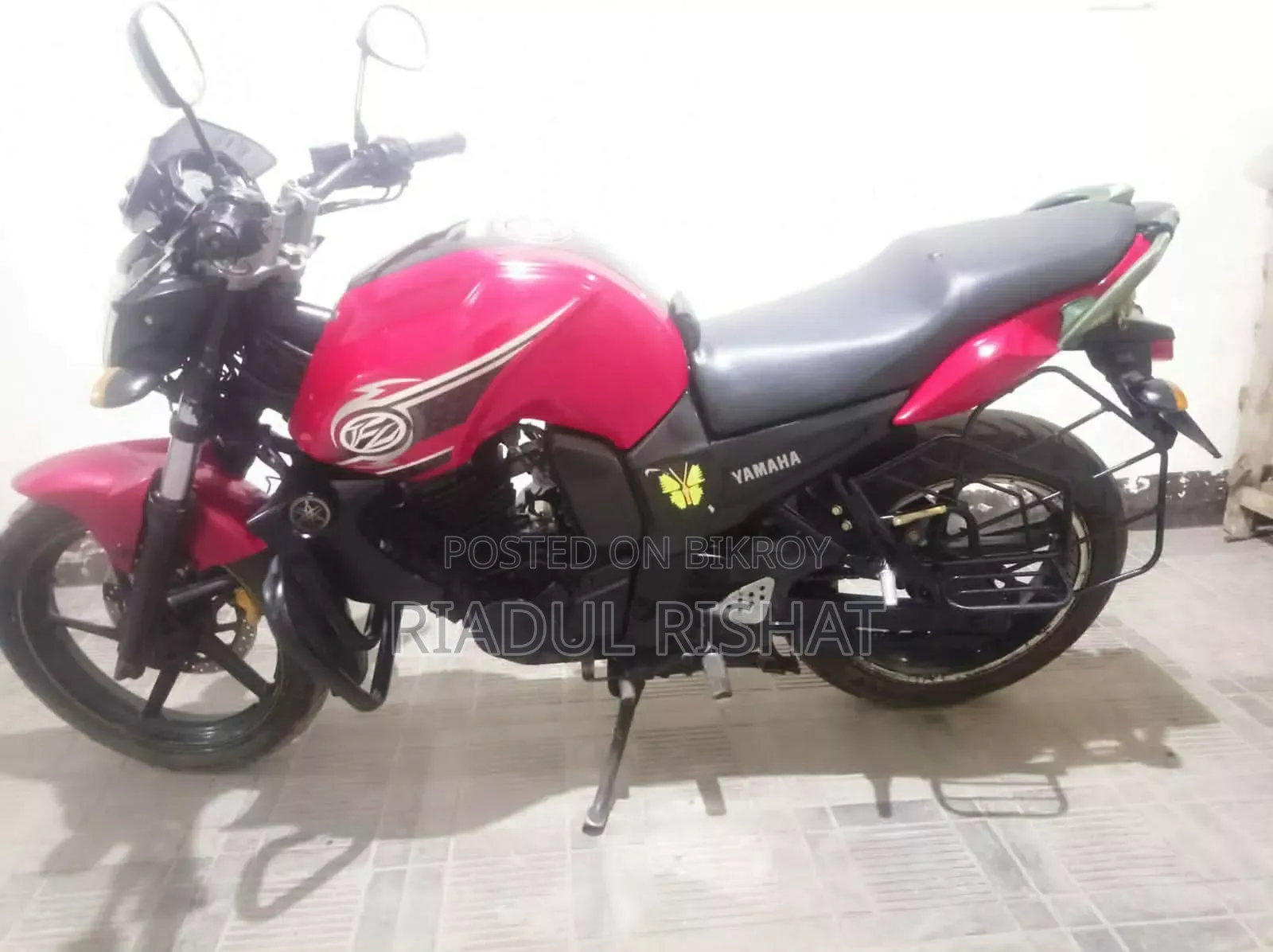 Yamaha FZ 2013 Red