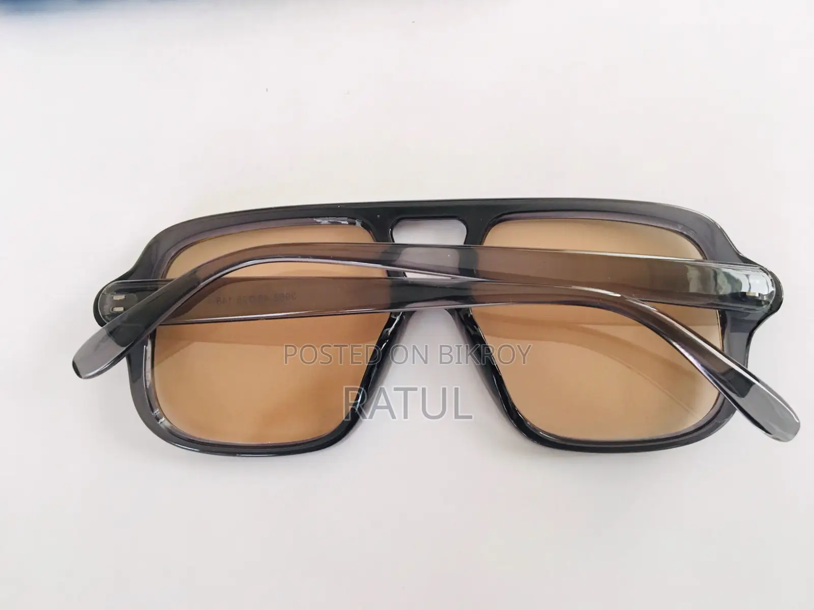 Stylish Men’s Sunglass