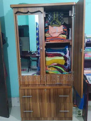 আলমারি বিক্রি