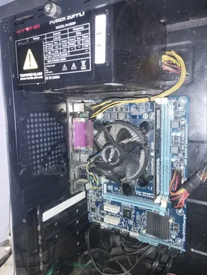 Desktop Computer Gigabyte GB-BPCE-3455 8GB Intel Core I5 SSD 128GB