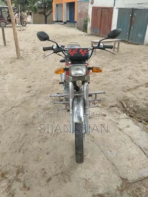 হোন্ডা সিটি ২০০৮ লাল