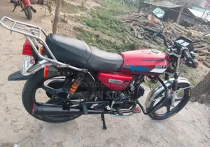 হোন্ডা সিটি ২০০৮ লাল