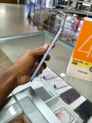 Tecno Spark 40 Pro 128 GB Green