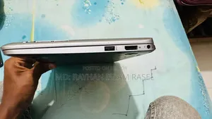Laptop HP Elite X2 1011 G1 8GB Intel Core M2 SSD 140GB