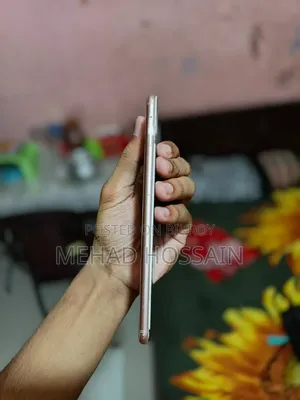 Vivo Y71 16 GB Gold