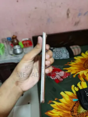 Vivo Y71 16 GB Gold