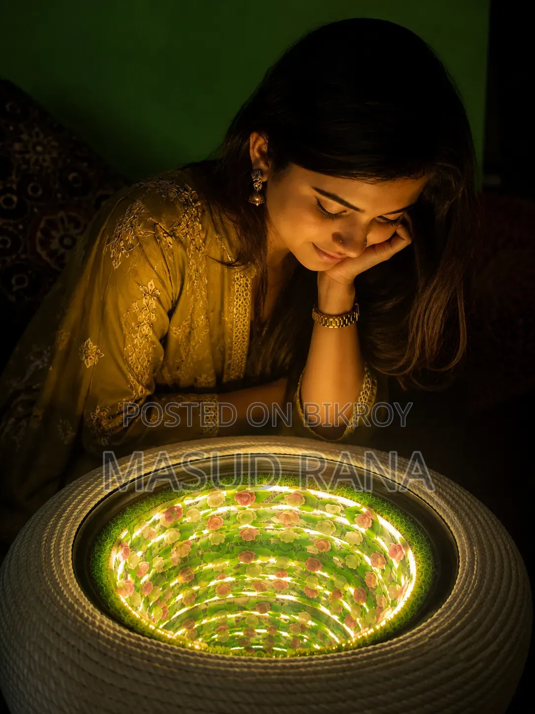 Infinity Tea Table