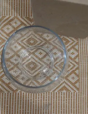 ক্রিস্টাল গ্লাস জার