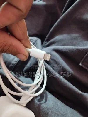 Iphon 13 Pro Charger