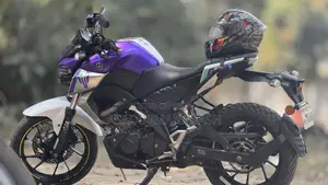 Yamaha 2021 Blue