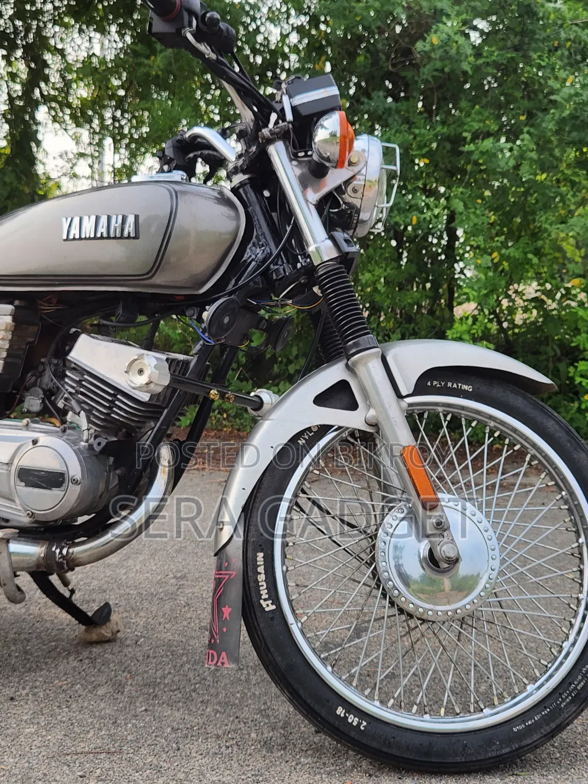 Yamaha 1996 Gray