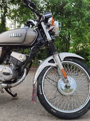 Yamaha 1996 Gray