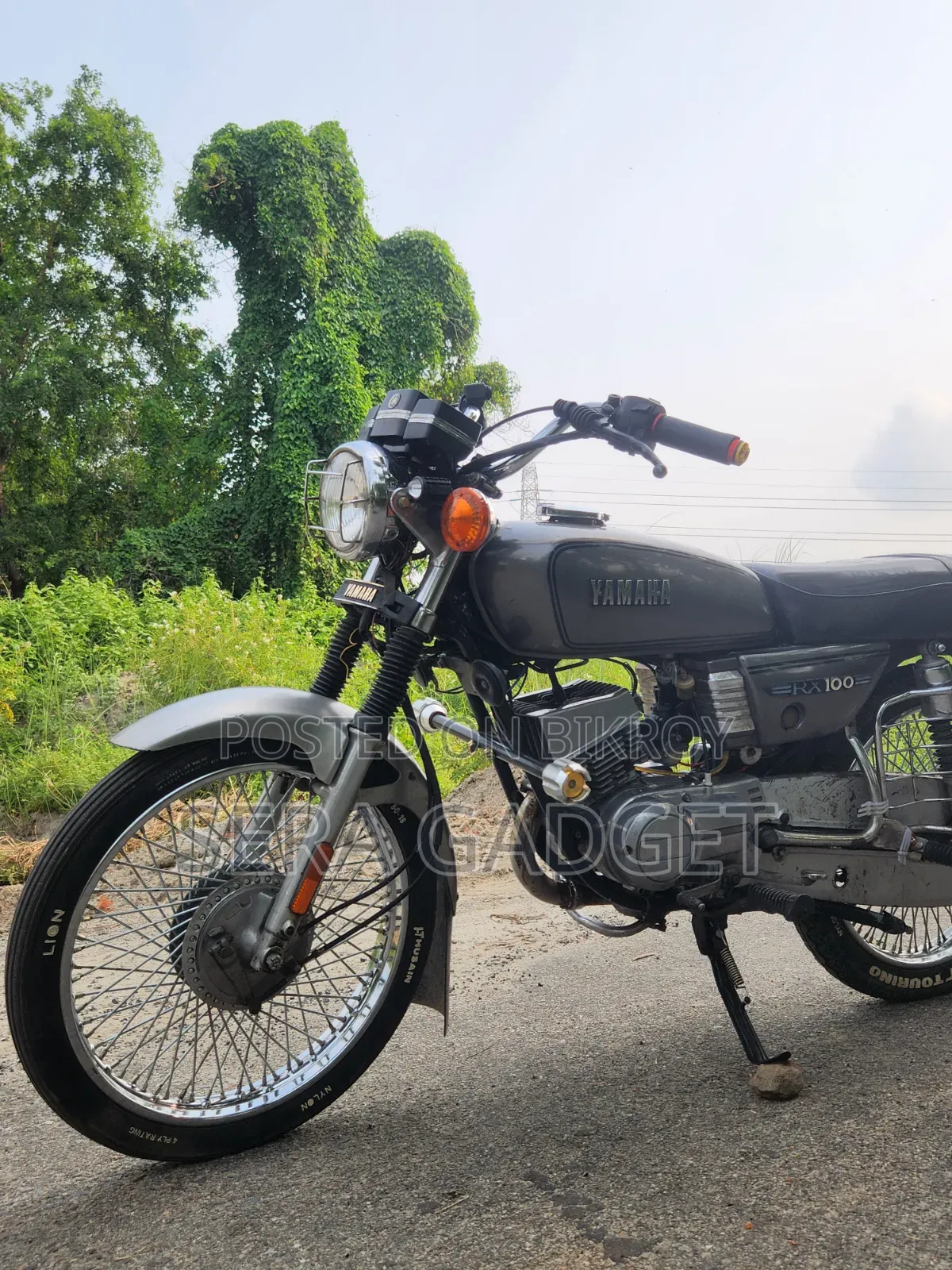 Yamaha 1996 Gray