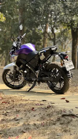Yamaha 2021 Blue