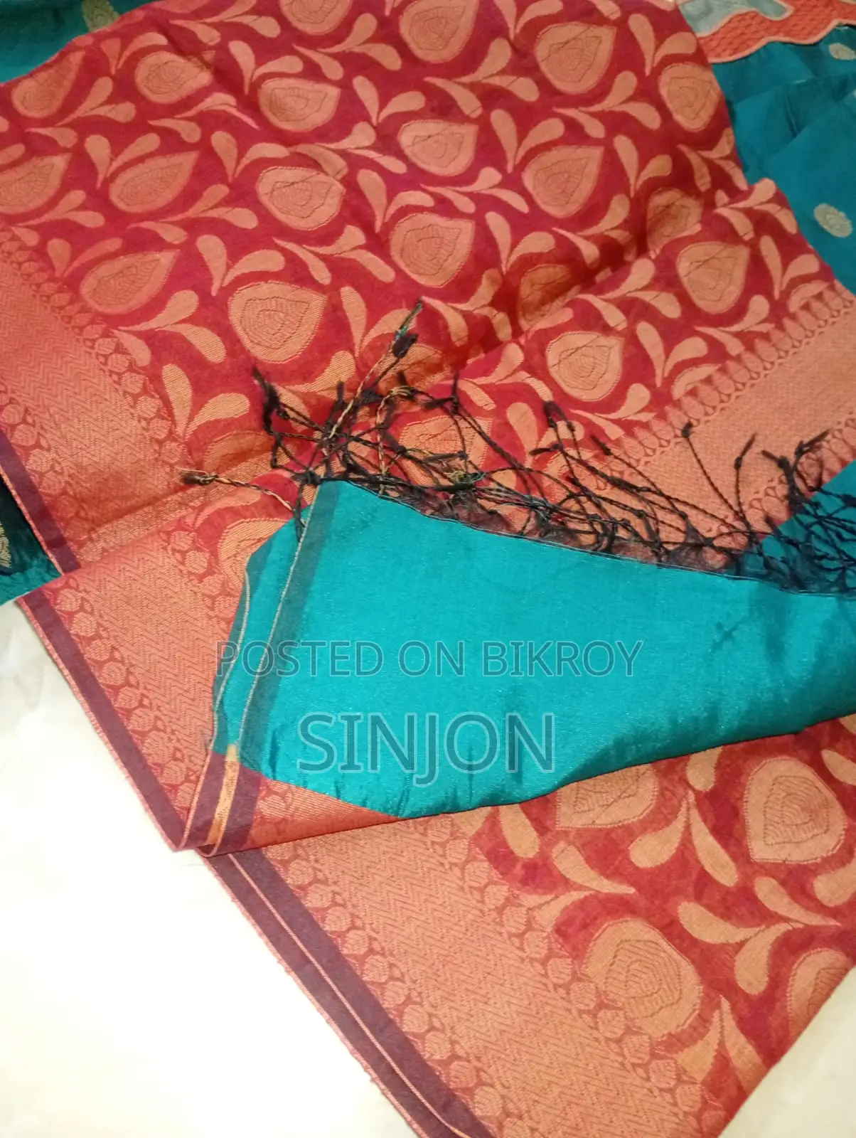 সালোয়ার কামিজ