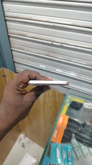 Apple iPhone 8 Plus 64 GB Gold