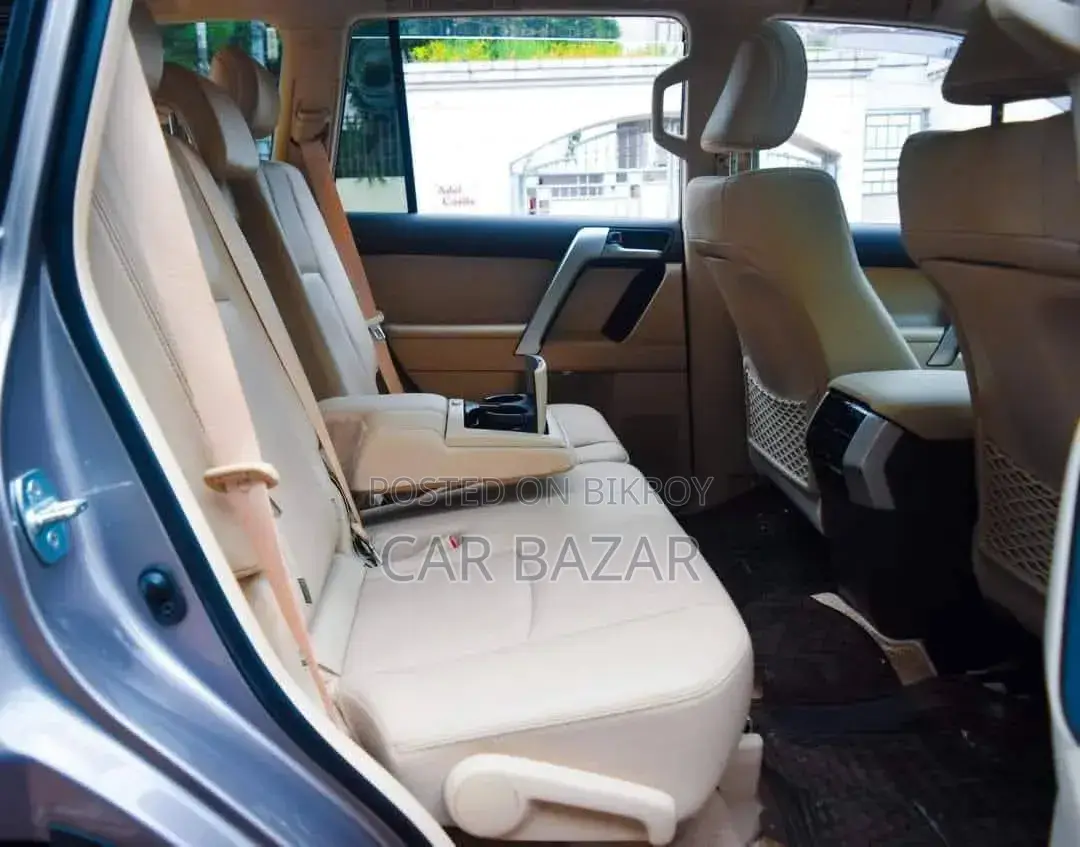 Toyota Land Cruiser Prado 2.7 2021 Gray