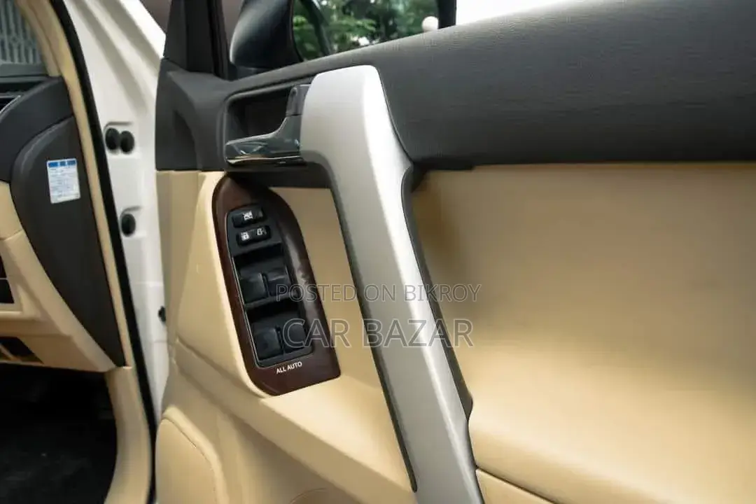 Toyota Land Cruiser Prado 2.7 VVT-i 2016 Off White