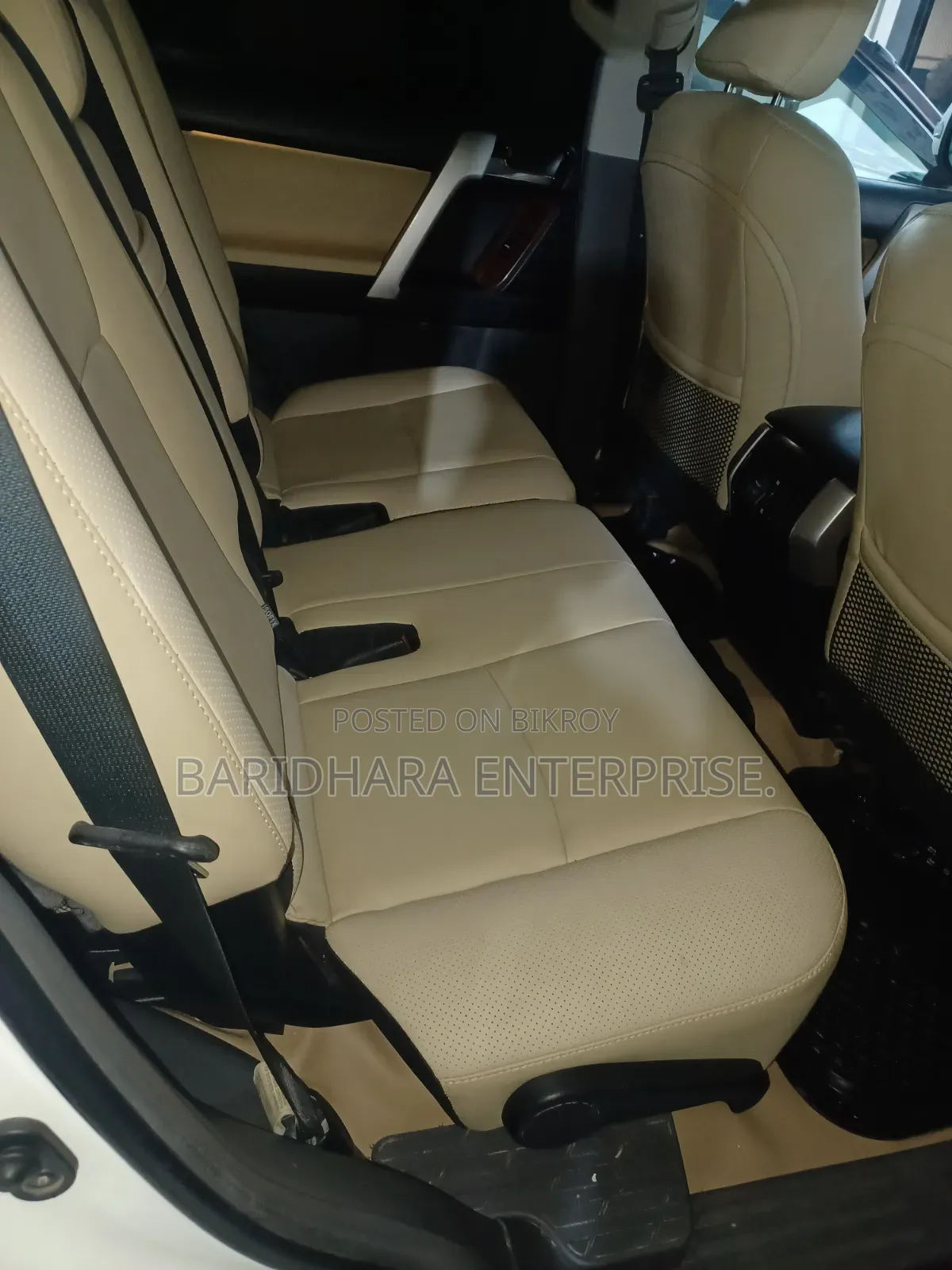 Toyota Corolla 2012 White