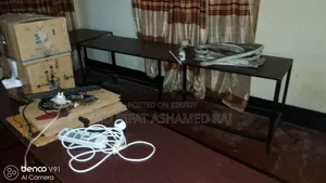 ৮ ফিট বাই ২ ফিট ৫ টা টেবিল