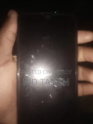 Vivo Y19 128 GB Red
