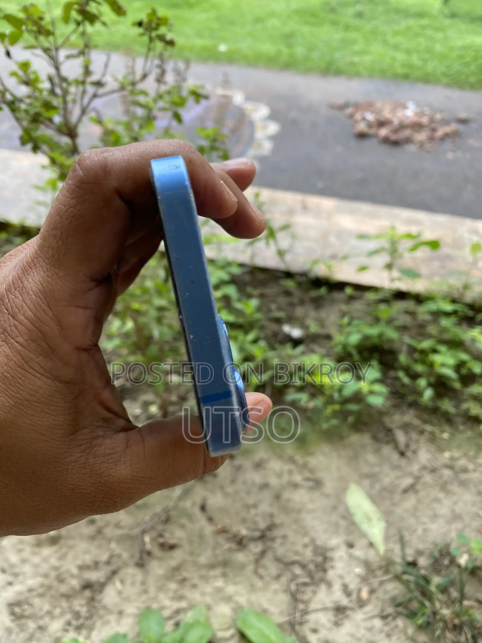 New Apple iPhone 13 128 GB Blue