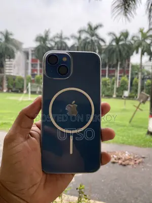 New Apple iPhone 13 128 GB Blue