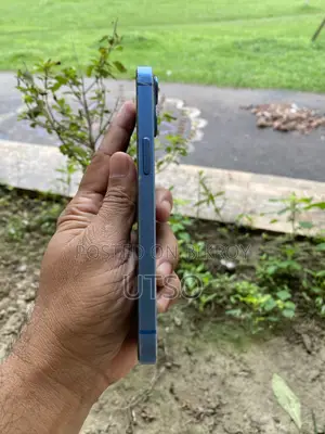 New Apple iPhone 13 128 GB Blue