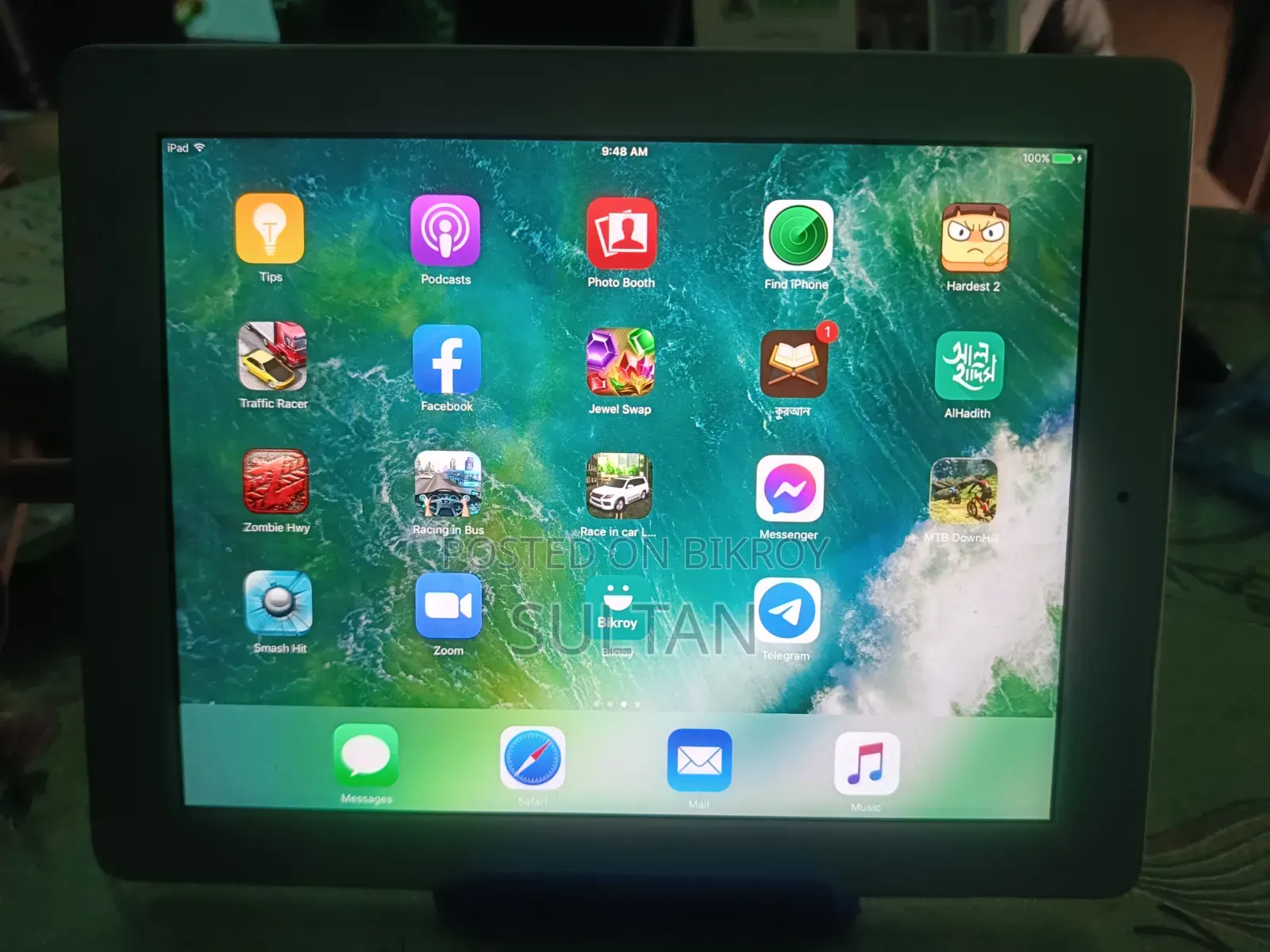 Apple iPad 4 Wi-Fi 16 GB Silver