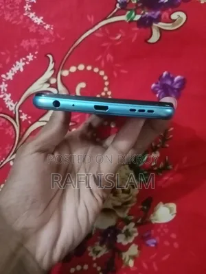 Vivo Y11 32 GB Blue