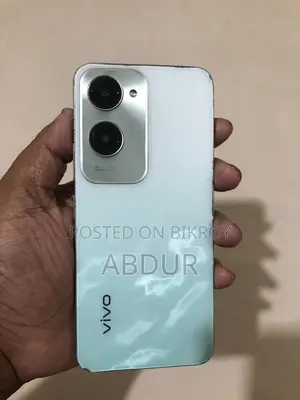 Vivo Y18 128 GB