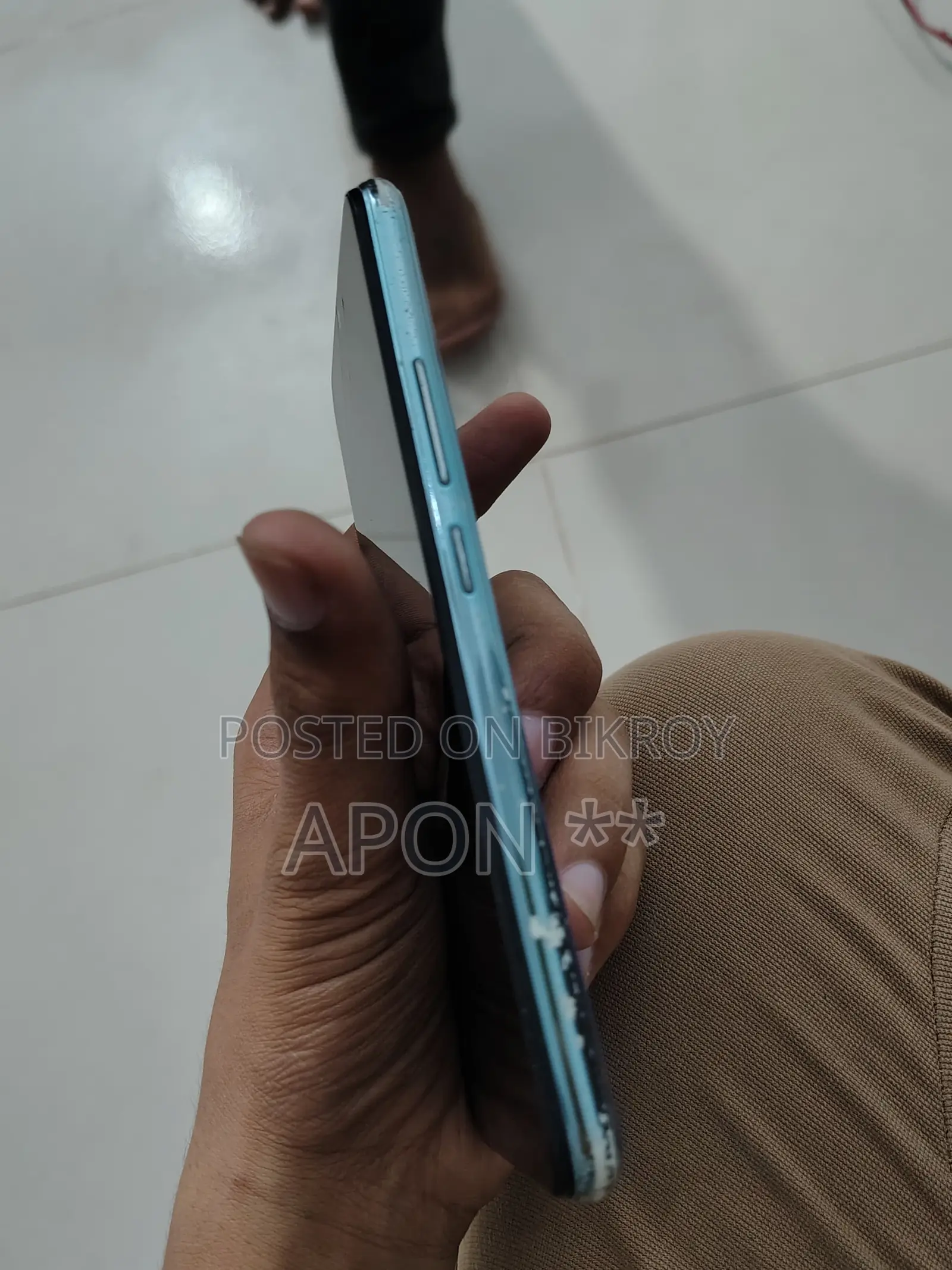 Vivo Y11 32 GB Blue