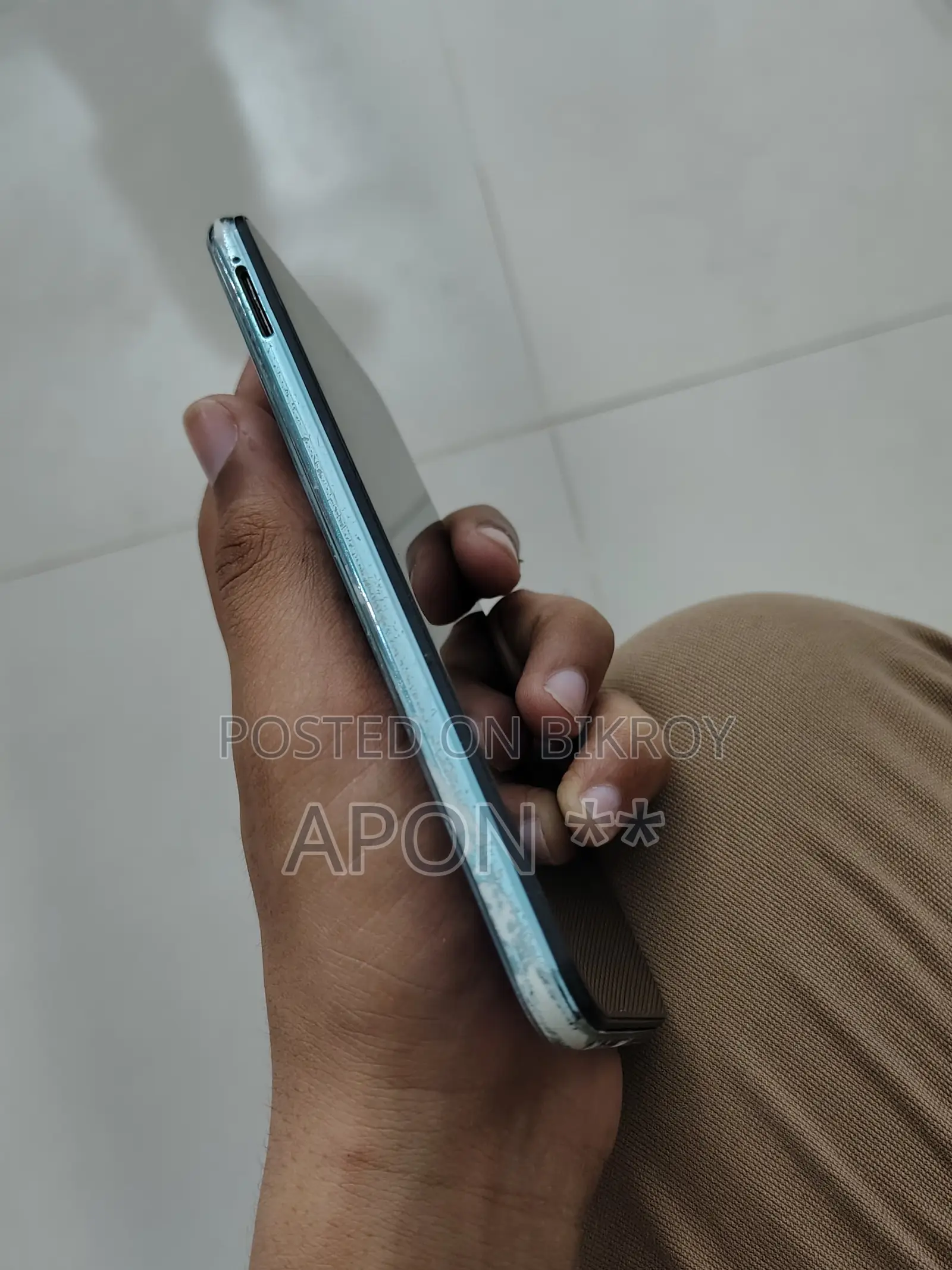 Vivo Y11 32 GB Blue