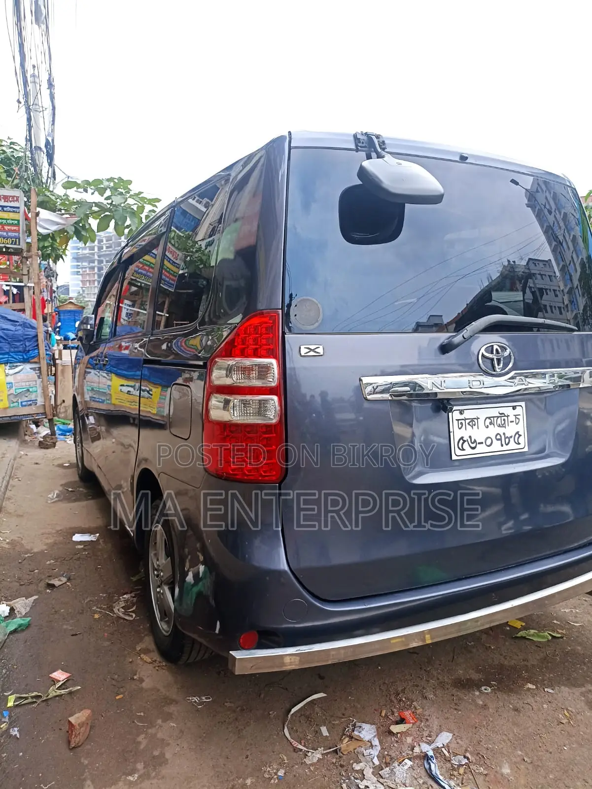 Toyota Noah 2010 Gray