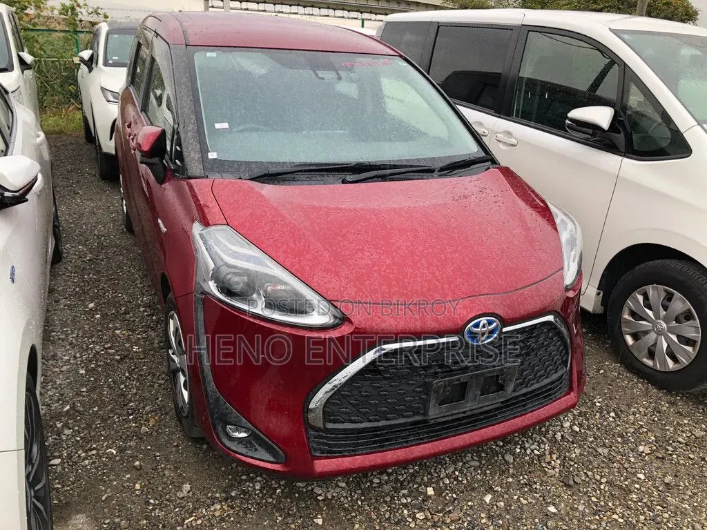 Toyota Sienta 1.5 Hybrid FWD (6-Seater) 2019 Red