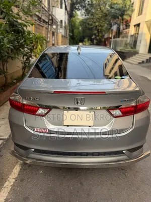 Honda Grace 1.5 Hybrid FWD 2020 Silver