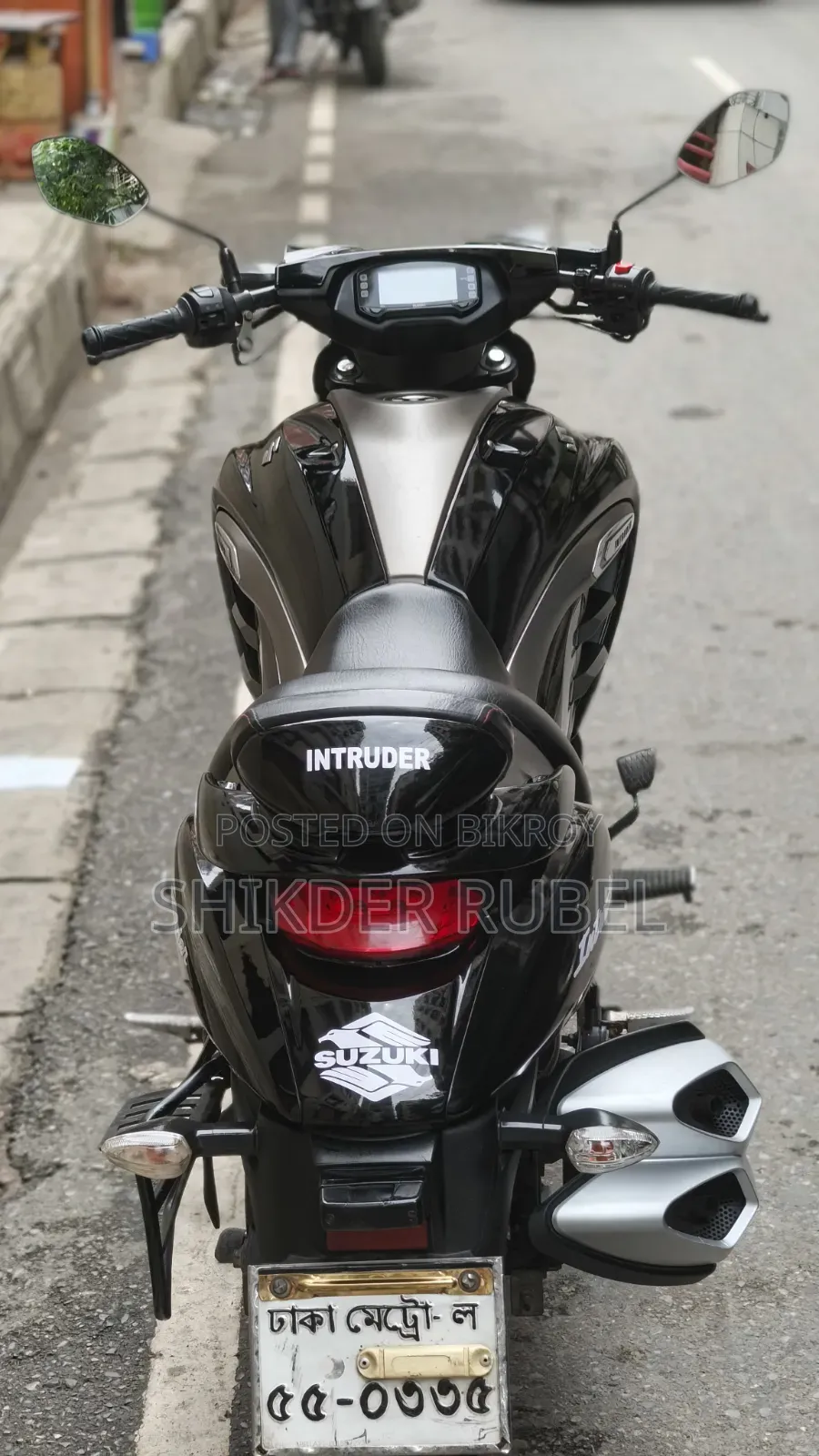 Suzuki Intruder 2021 Black