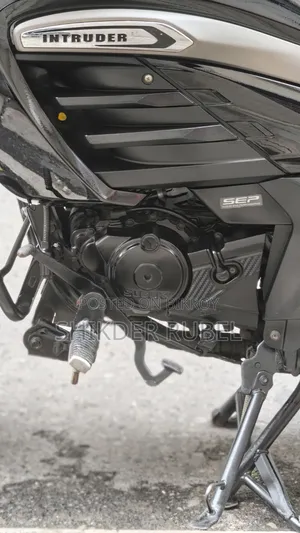 Suzuki Intruder 2021 Black