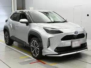 Toyota Yaris 2021 Gray