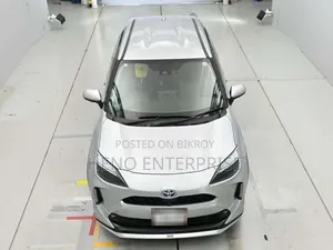 Toyota Yaris 2021 Gray