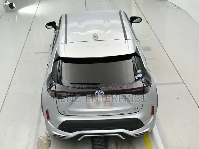 Toyota Yaris 2021 Gray