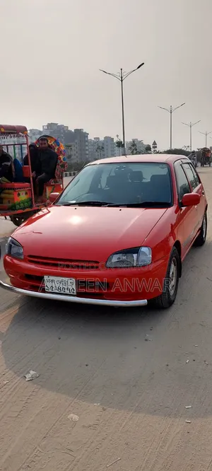 Toyota Starlet 1998 রেড