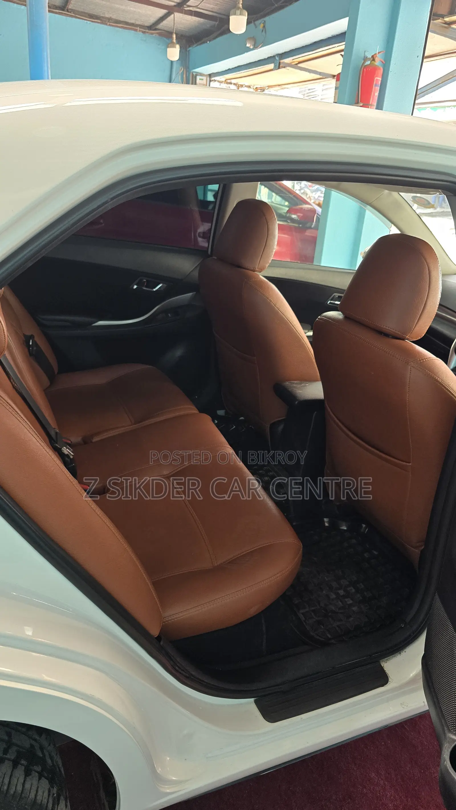 Toyota Premio 2016 White
