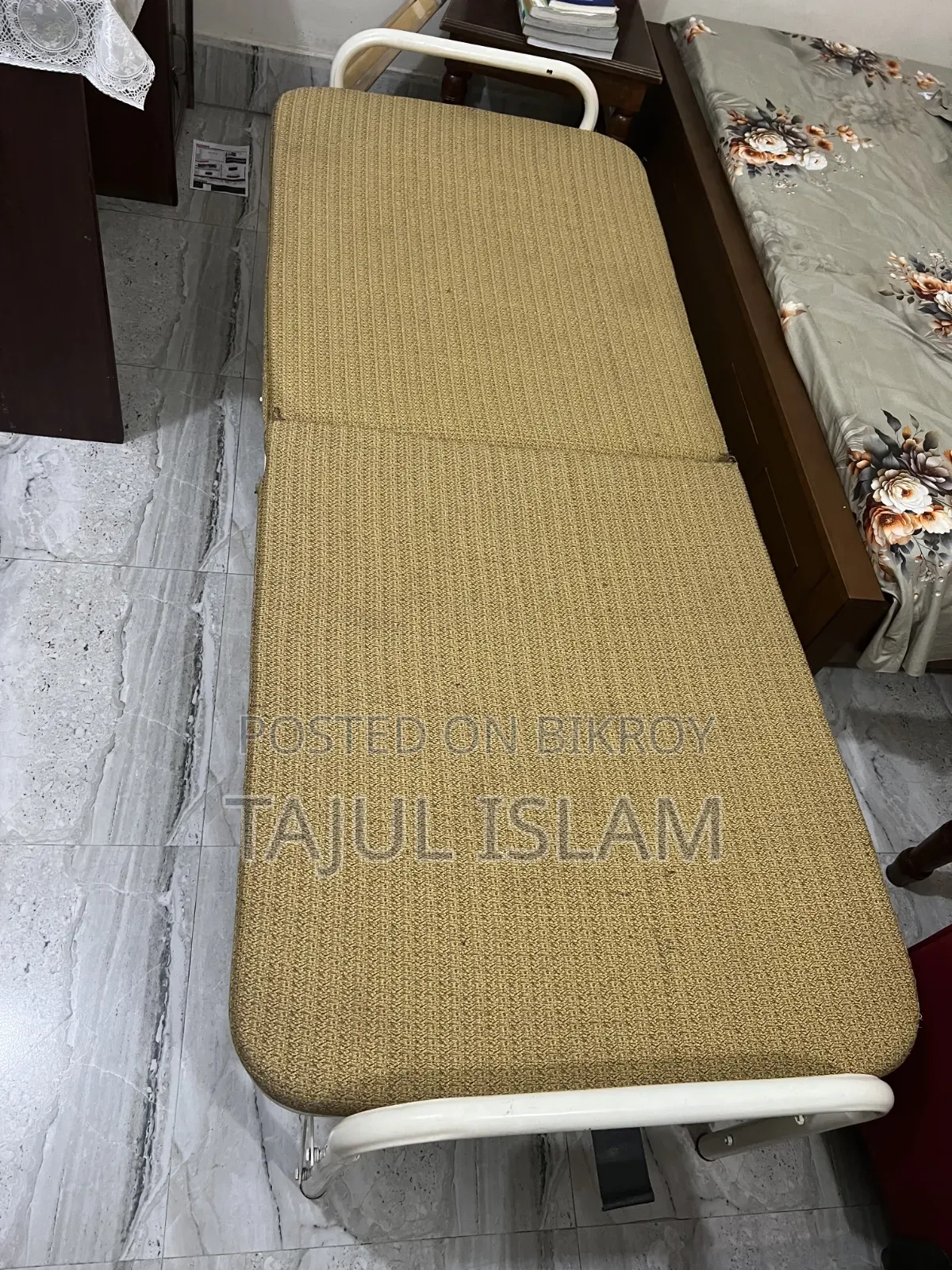 Folding Bed